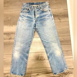 Vintage made in USA 90’s Levi’s 501 perfectly distressed jeans SF 207 shrink2fit